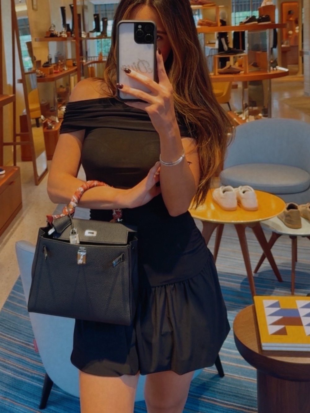 Off-Shoulder Black Ruched Mini Dress - Picture 4 of 4